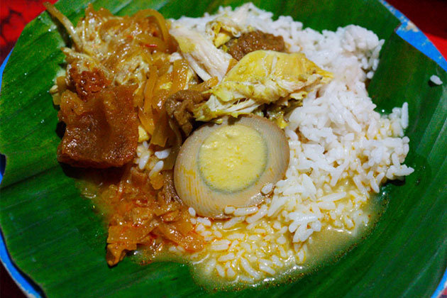 Nasi Ayam Makanan Khas Semarang